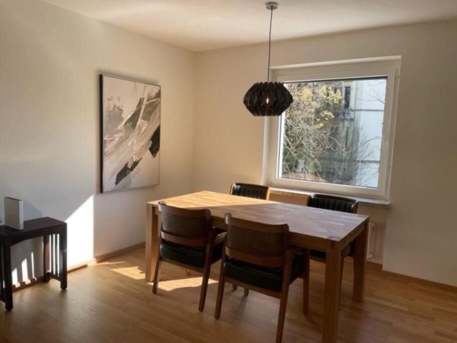 ציריך Beautiful, Quite And Very Central 2 Bedroom Flat מראה חיצוני תמונה